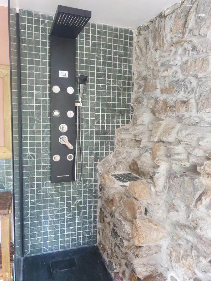 Maison De Village Avec Piscine Au-dessus Des Cinque Terre